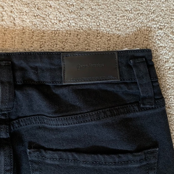 NWT Stradivarius Black Flare Jeans - Picture 6 of 12